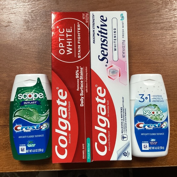 Oral Care Toothpaste Bundle NEW - Picture 1 of 10